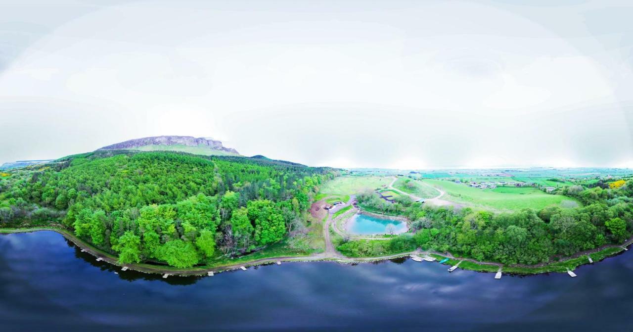Waterfall Caves Turn-Around-Houses Villa Limavady Exteriör bild